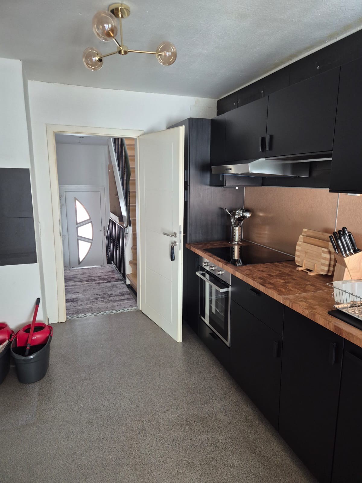 Monteur-Zimmer - Baden-Württemberg - Monteurwohnungen in Niefern in 75223 Niefern-Öschelbronn