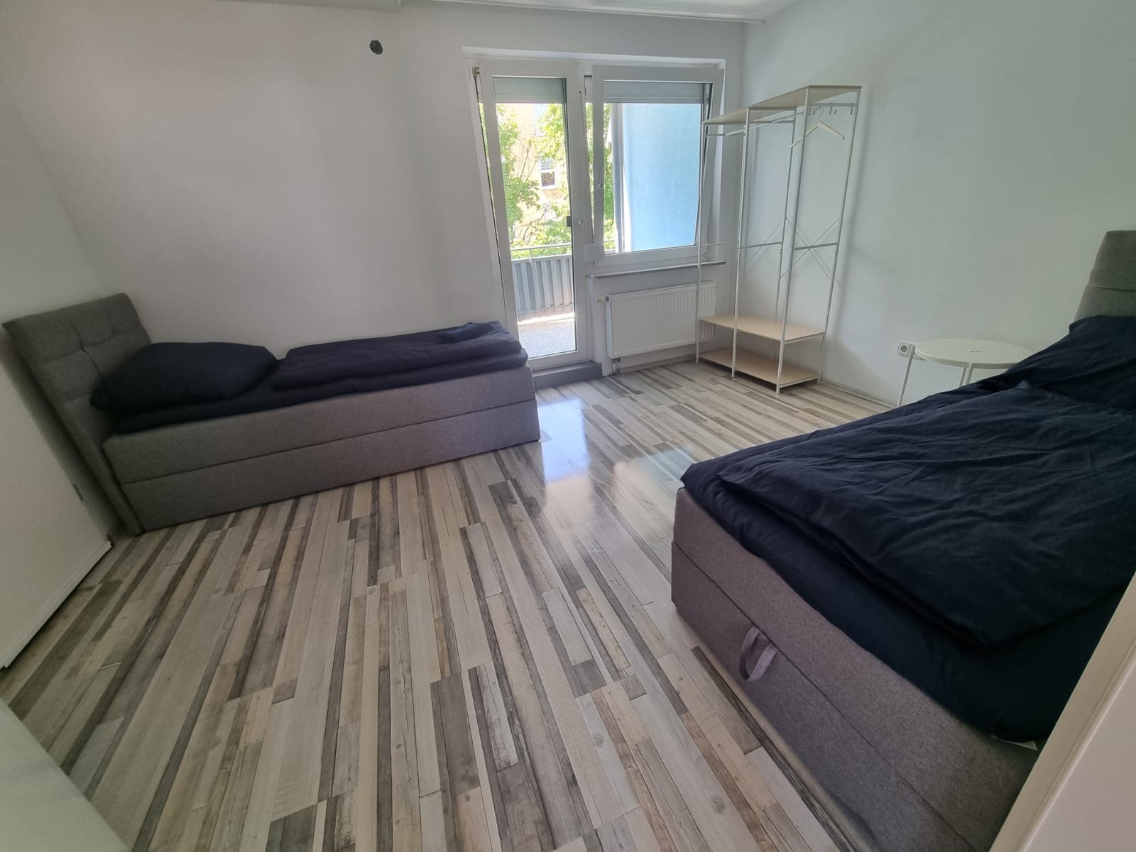 Monteur-Zimmer - Baden-Württemberg - Monteurwohnungen in Niefern in 75223 Niefern-Öschelbronn