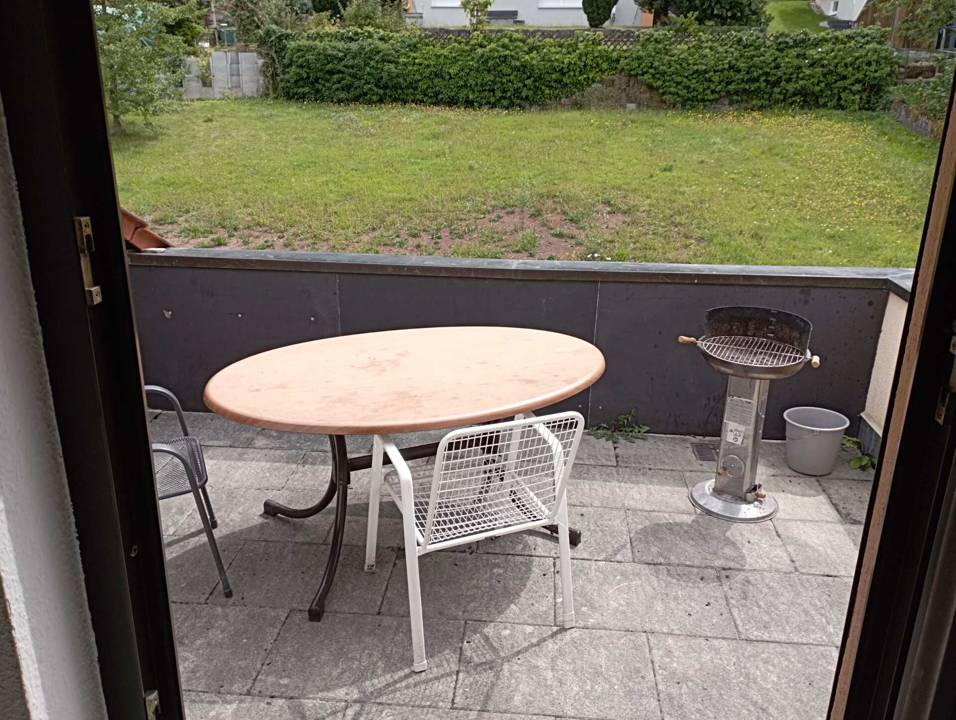 Monteur-Zimmer - Zahlungsarten: Auf Rechnung - Deutschland - Zugang von der Küche zur Terrasse - Whg 3 Pers 75 Euro + 1 Pers 15 Euro, 10 km Mühlacker, 20 km Pforzheim in 75447 Sternenfels