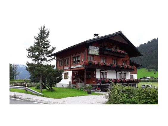 MonteurZimmer: Privatpension Gosaukammblick