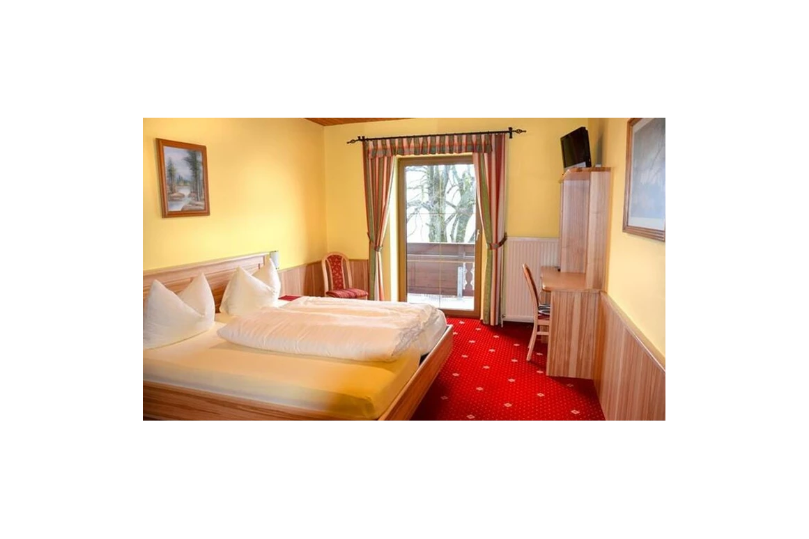 MonteurZimmer: Gasthof Pension Urzn