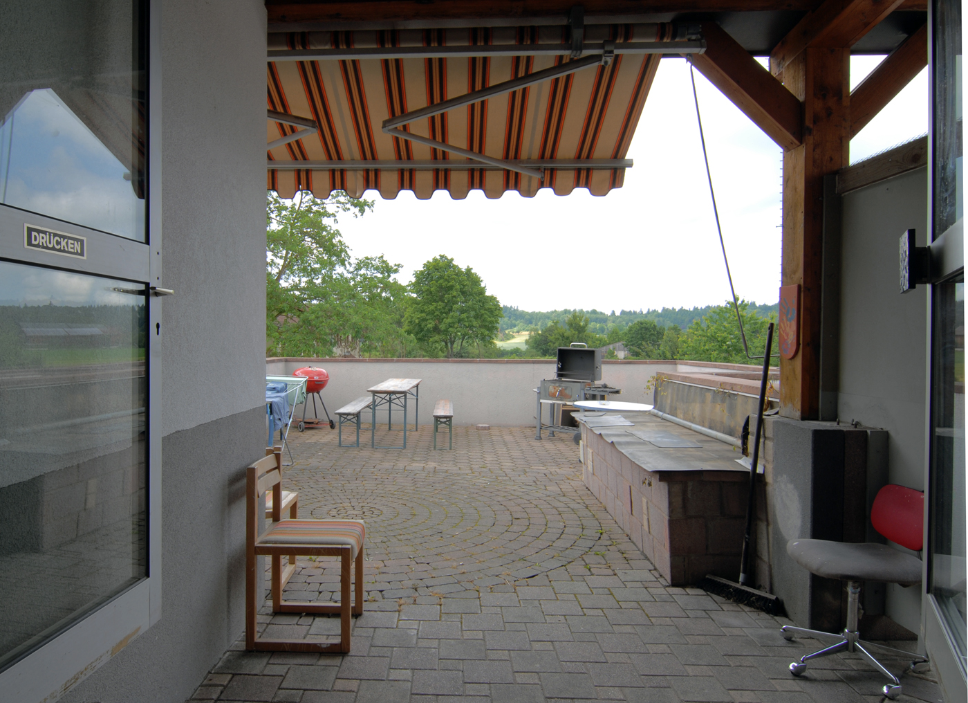 Monteur-Zimmer - Zahlungsarten: Auf Rechnung - Deutschland - große Terrasse, 3-Zimmer-Wohnung - 3-Zimmer-Wohnung mit großer Terrasse