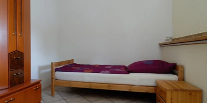 Monteur-Zimmer - Baden-Württemberg - 3-Zimmer-Wohnung, 1-Bett-Zimmer - 3-Zimmer-Wohnung mit großer Terrasse