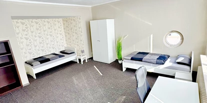 Monteur-Zimmer - Herford - 5-Zimmer Wohnung -Verl Zentrum (2 Bäder/2 WC‘s) in 33415 Verl