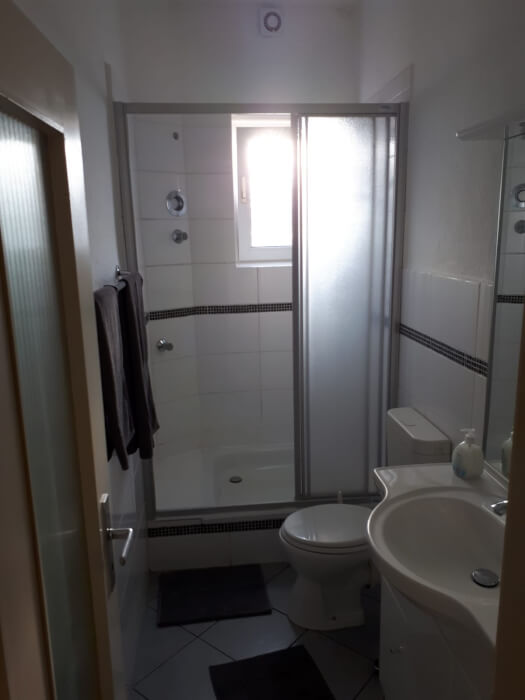 Monteur-Zimmer - Porta Westfalica - 2 Apartments und 11 Wohnungen in Bielefeld in 33647 Bielefeld