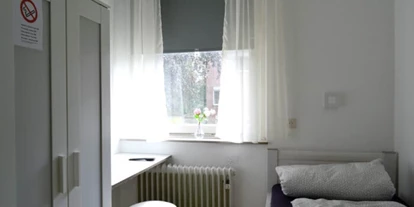 Monteur-Zimmer - Herford - Pension Highway Bielefeld in 33689 Bielefeld