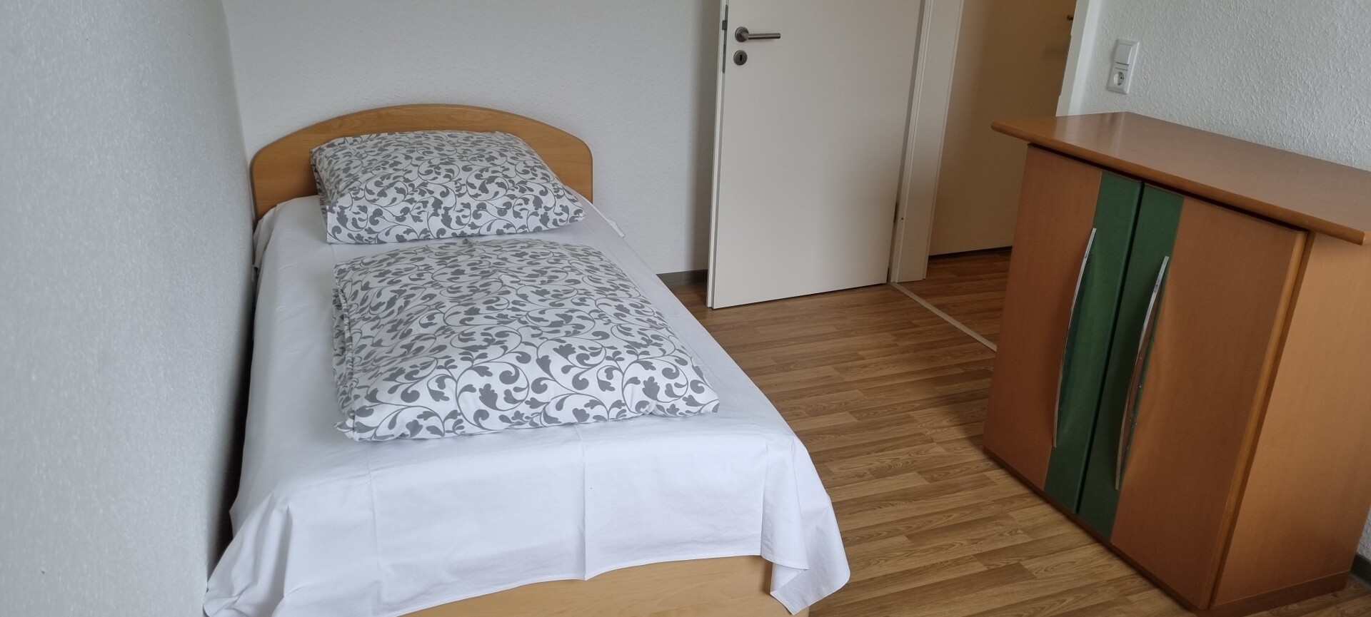 Monteur-Zimmer - Preis pro Nacht - Deutschland - Privatzimmer Manzke in 33129 Delbrück