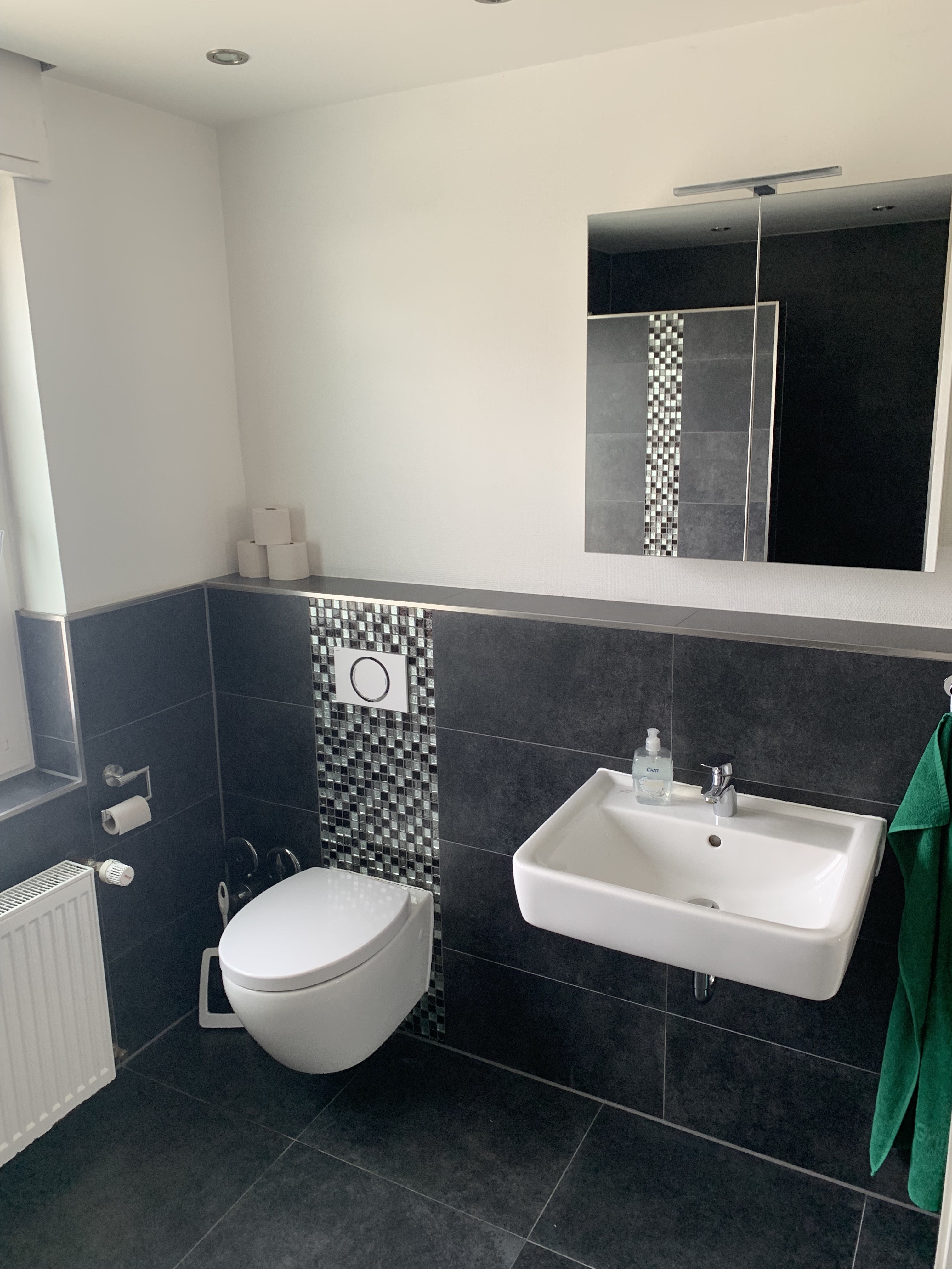 Monteur-Zimmer - Preis pro Nacht - Deutschland - Zimmer Bei Ola - Pokoje i Mieszkania in 33790 Halle (Westfalen)