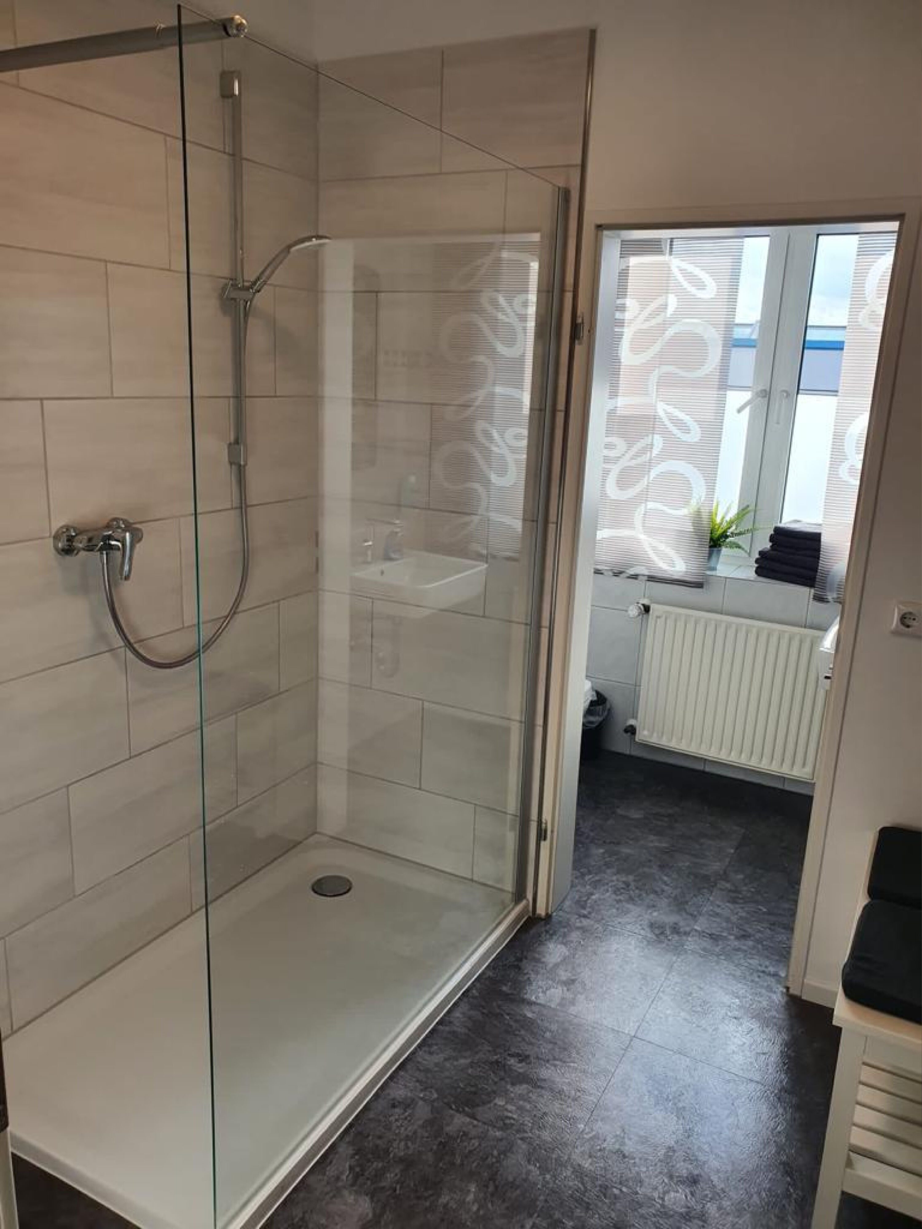 Monteur-Zimmer - Preis pro Nacht - Deutschland - Moteur-/Ferienwohnung bei Jennifer