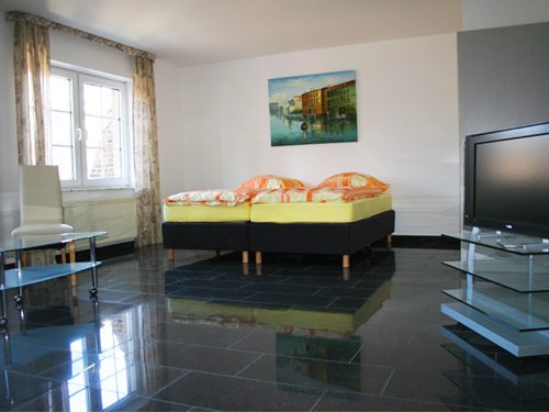 Monteur-Zimmer - Korschenbroich - Pension J. Prell