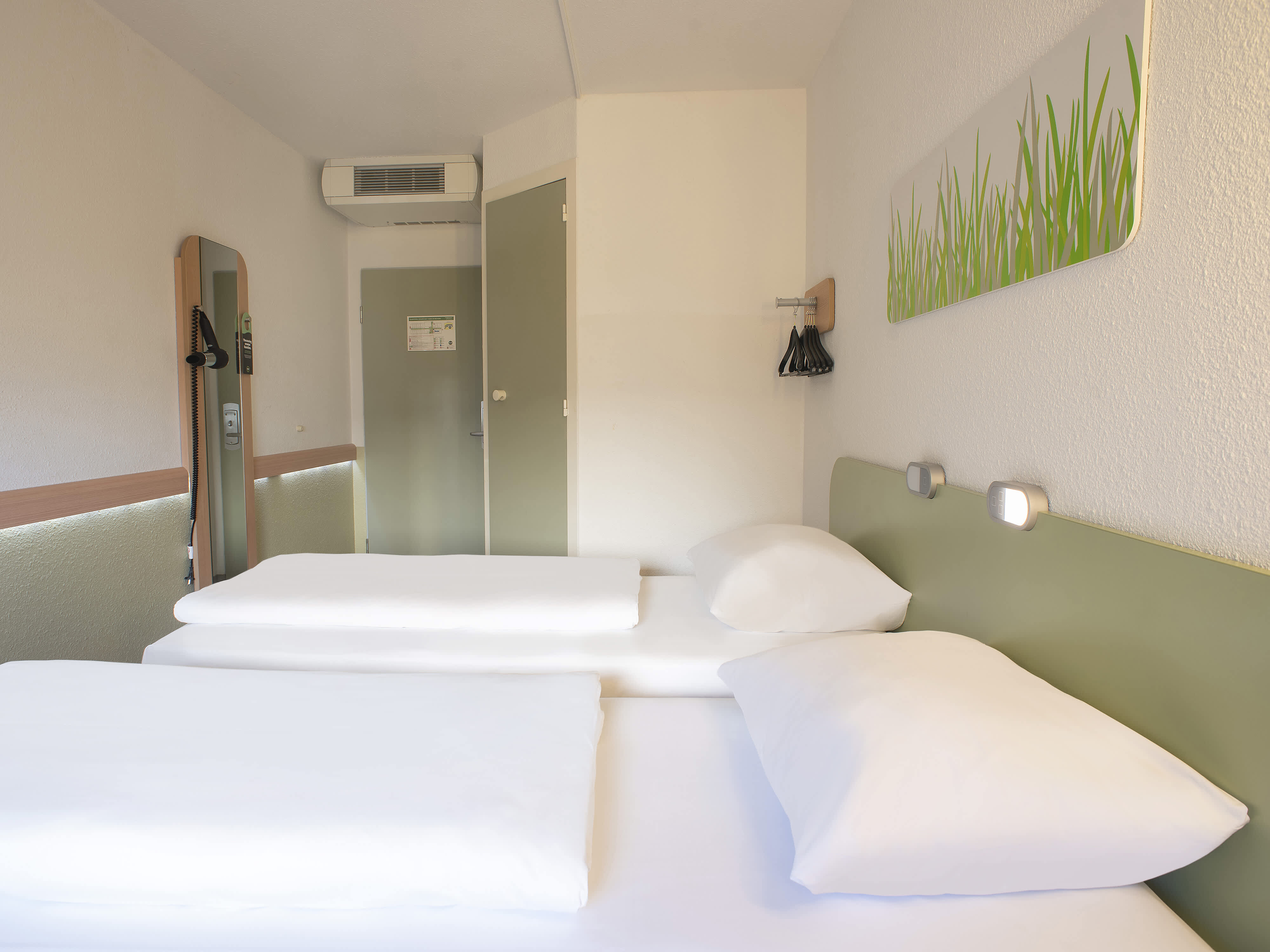 Monteur-Zimmer - Euskirchen - B&B HOTEL Düren