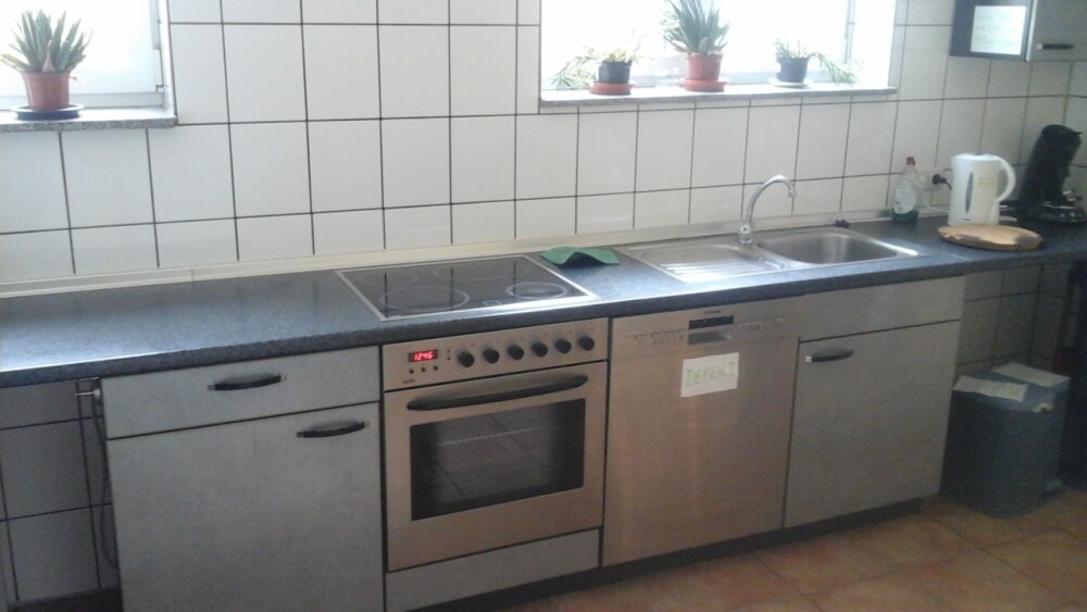 Monteur-Zimmer - Bedburg - Monteurzimmer Vermietung Stollenwerk in 52355 Düren