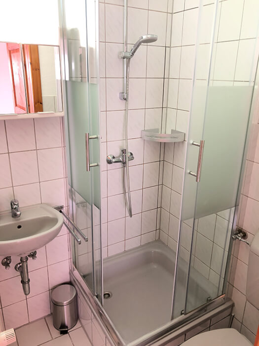 Monteur-Zimmer - Euskirchen - Appartementhaus Schlagstein in 52372 Kreuzau