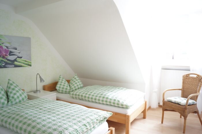 Monteur-Zimmer - Bedburg - Ferienhaus Kunkel in 52372 Kreuzau