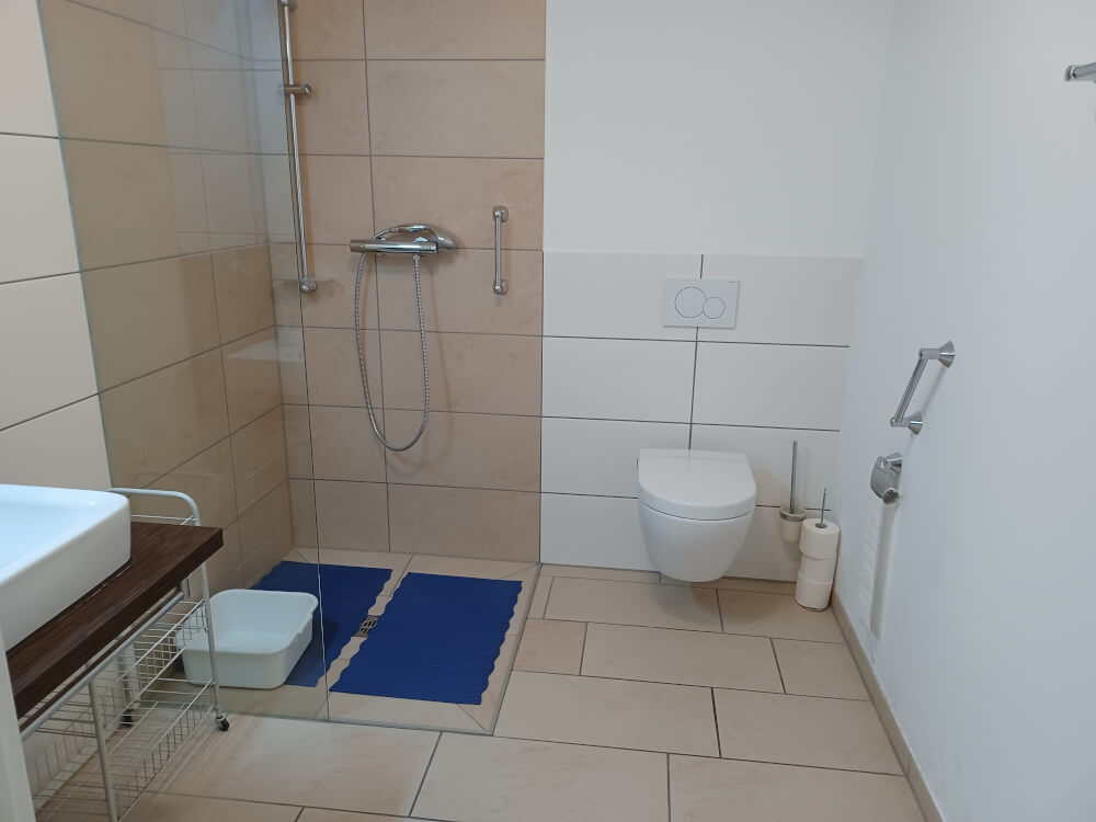 Monteur-Zimmer - Bedburg - Ferienwohnung oder auch für Monteure geeignet in 52249 Eschweiler