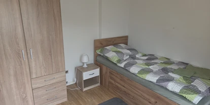 Monteur-Zimmer - Jüchen - Wohnung für Monteure und Gäste in 52249 Eschweiler