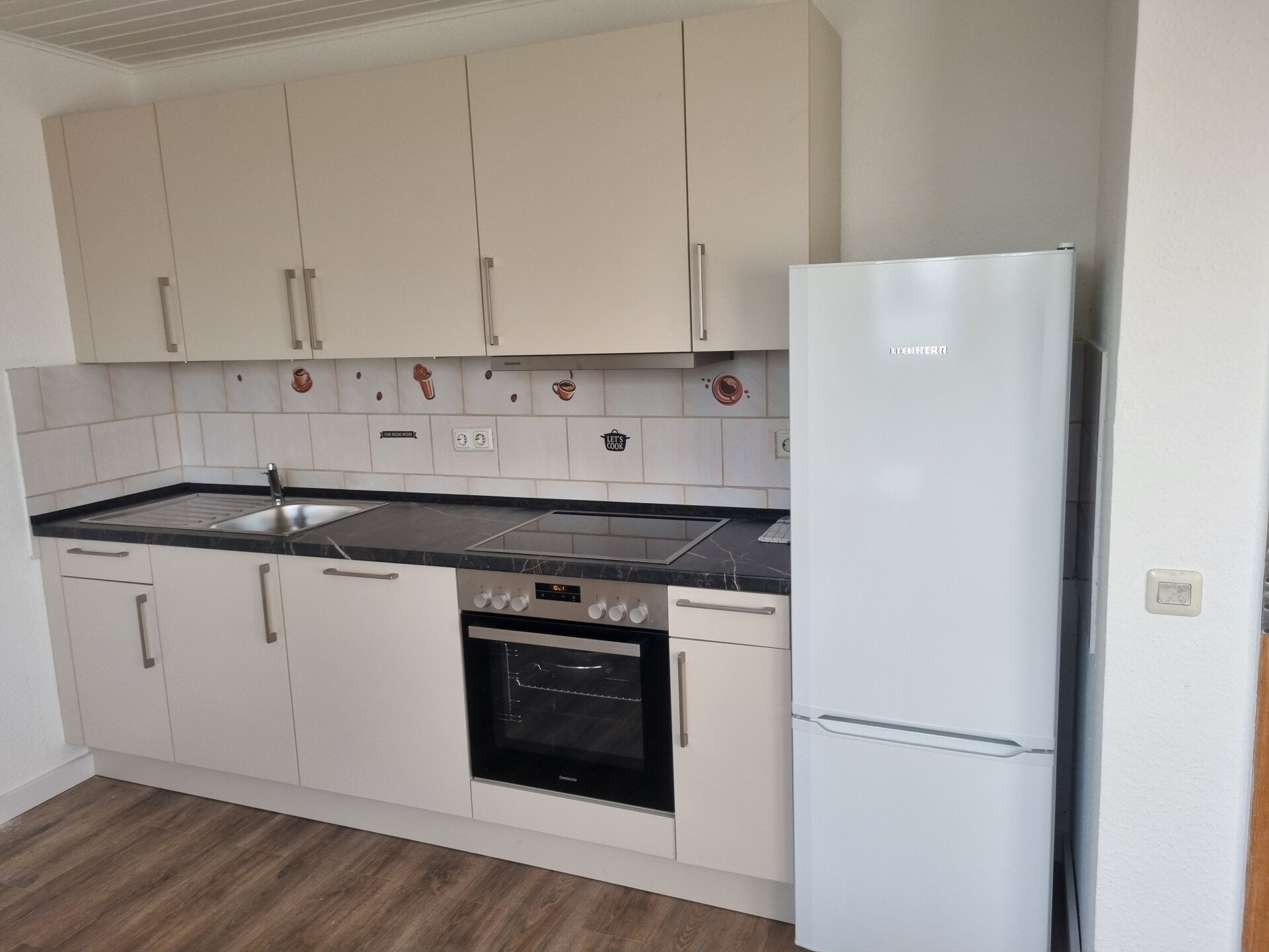 Monteur-Zimmer - Bedburg - DG- Wohnung für Monteure und Feriengäste geignet in 52249 Eschweiler