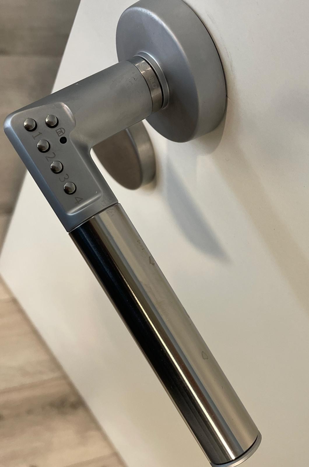 Monteur-Zimmer - Preis pro Nacht - Deutschland - Moderne, voll ausgestattete Monteurwohnungen in 52249 Eschweiler