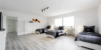 Monteur-Zimmer - Pulheim - Monteursuite Erftstadt - Haus mit WLAN, Einzelbetten und Parkplatz! in 50374 Erftstadt