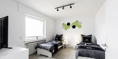 Monteur-Zimmer - Pulheim - Monteursuite Erftstadt - Haus mit WLAN, Einzelbetten und Parkplatz! in 50374 Erftstadt