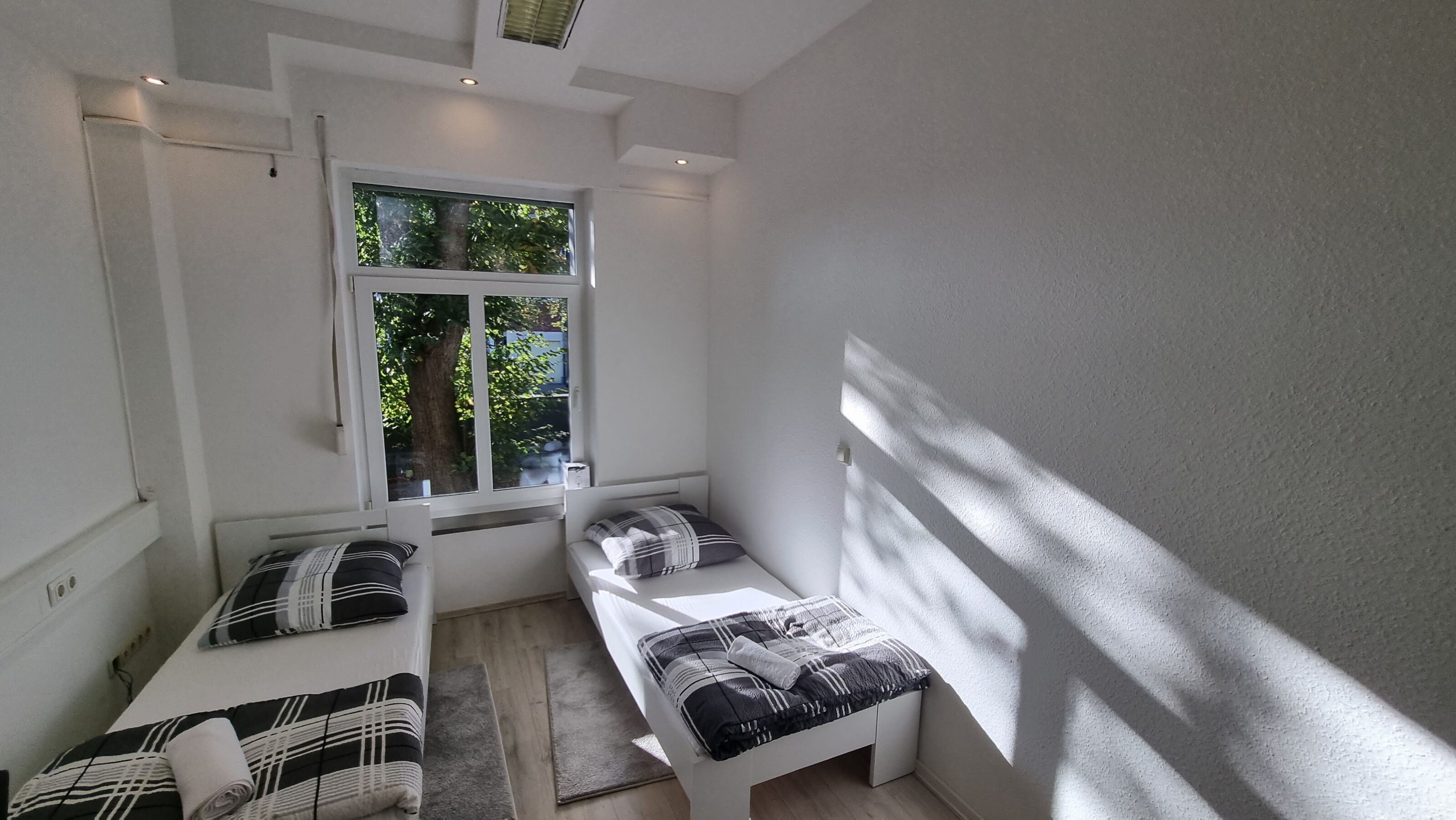 Monteur-Zimmer - Frechen - Privatzimmer / Monteurzimmer mit Gemeinschaftsbad