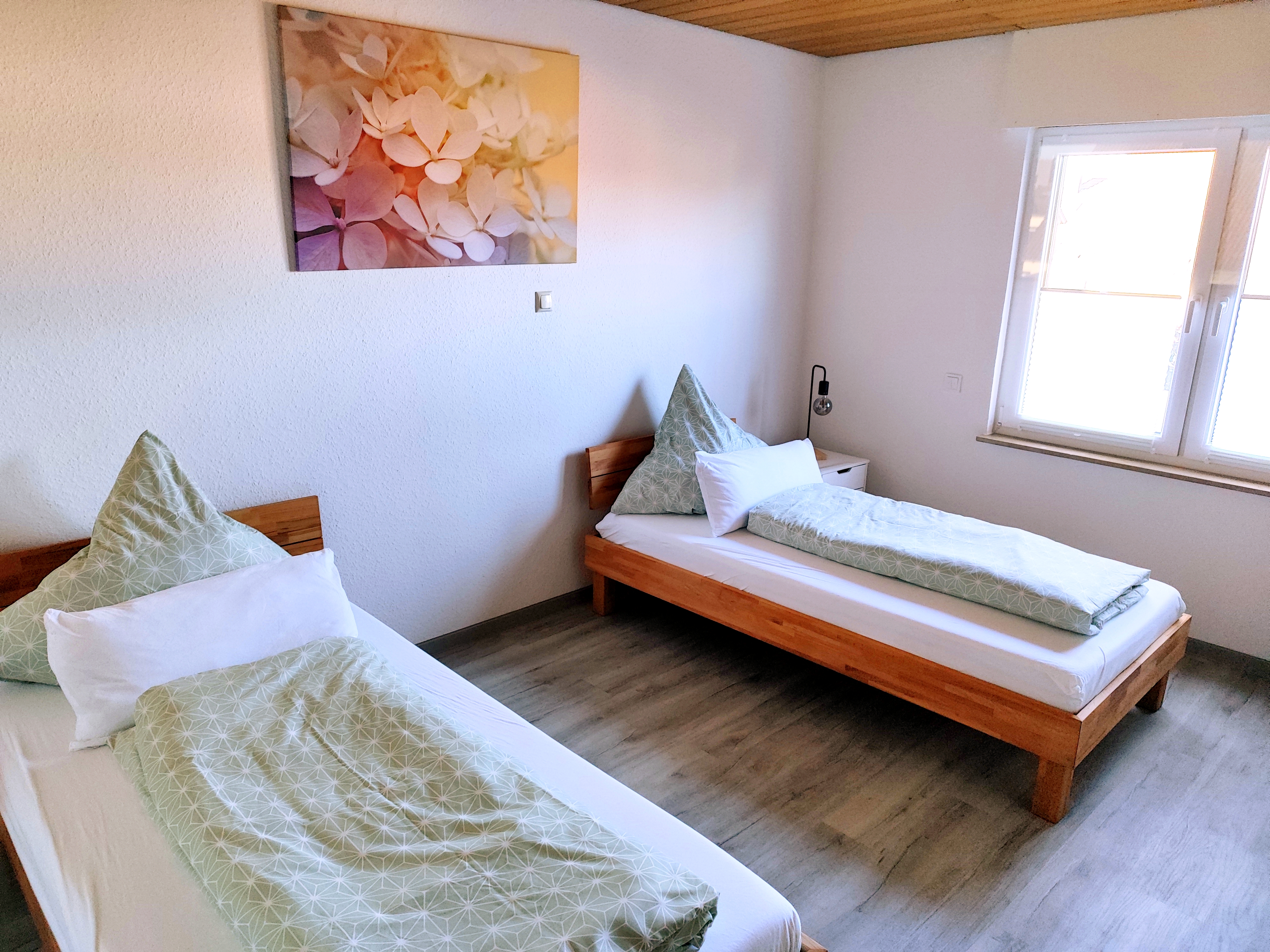 Monteur-Zimmer - WIFI / Internet - Köln, Bonn, Eifel ... - Schlafzimmer 1 - Wohnung Casa-Ilona