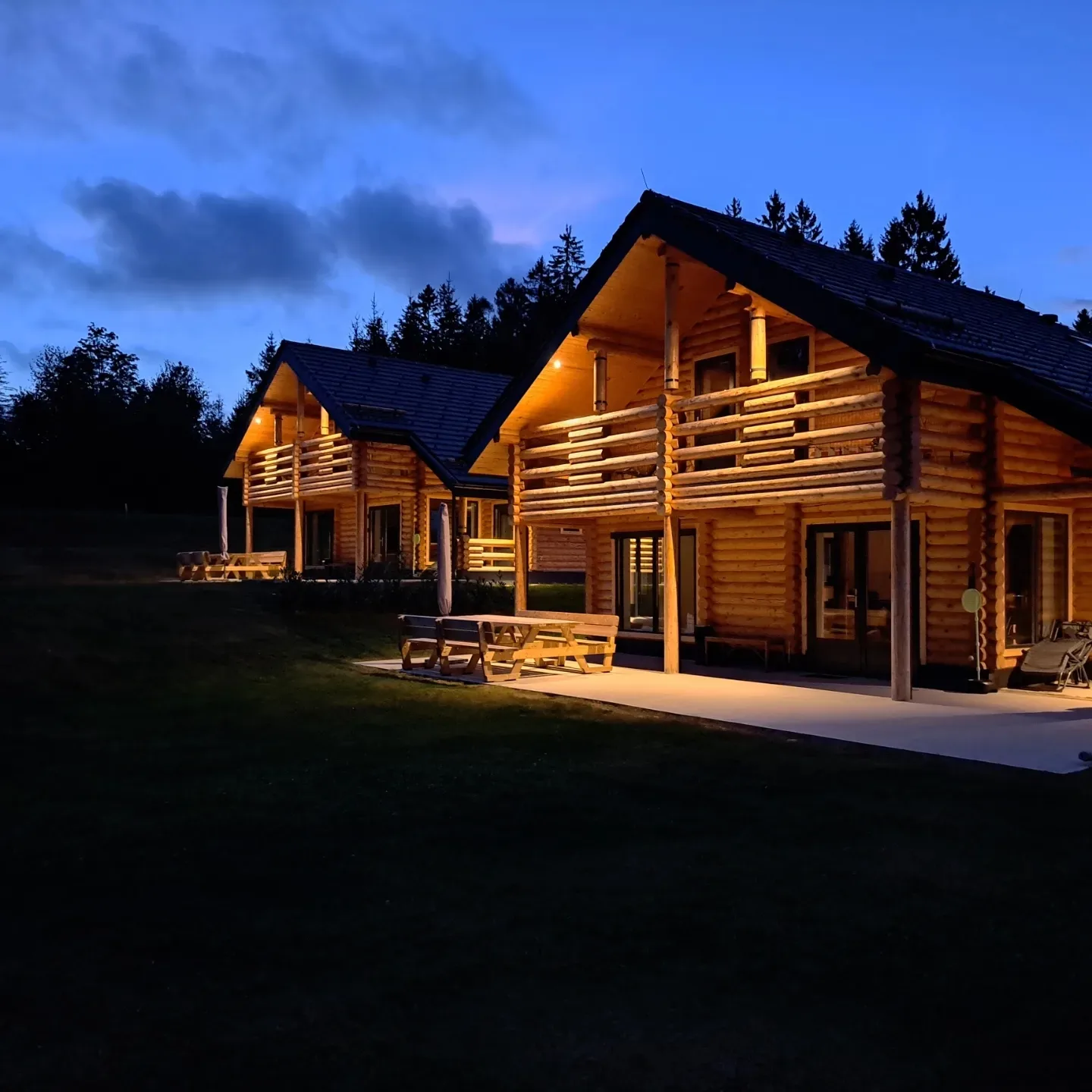 MonteurZimmer: Haus 102 und 103 - Trahütti Premium Lodges 