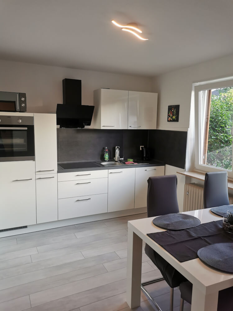 Monteur-Zimmer - Rheinland-Pfalz - Kurzzeit wohnen bei Isabell 017622648348 in 67661 Kaiserslautern