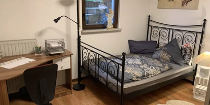 Monteur-Zimmer - Preis pro Nacht - Deutschland - Pfälzer-Ausblick in 66887 Jettenbach