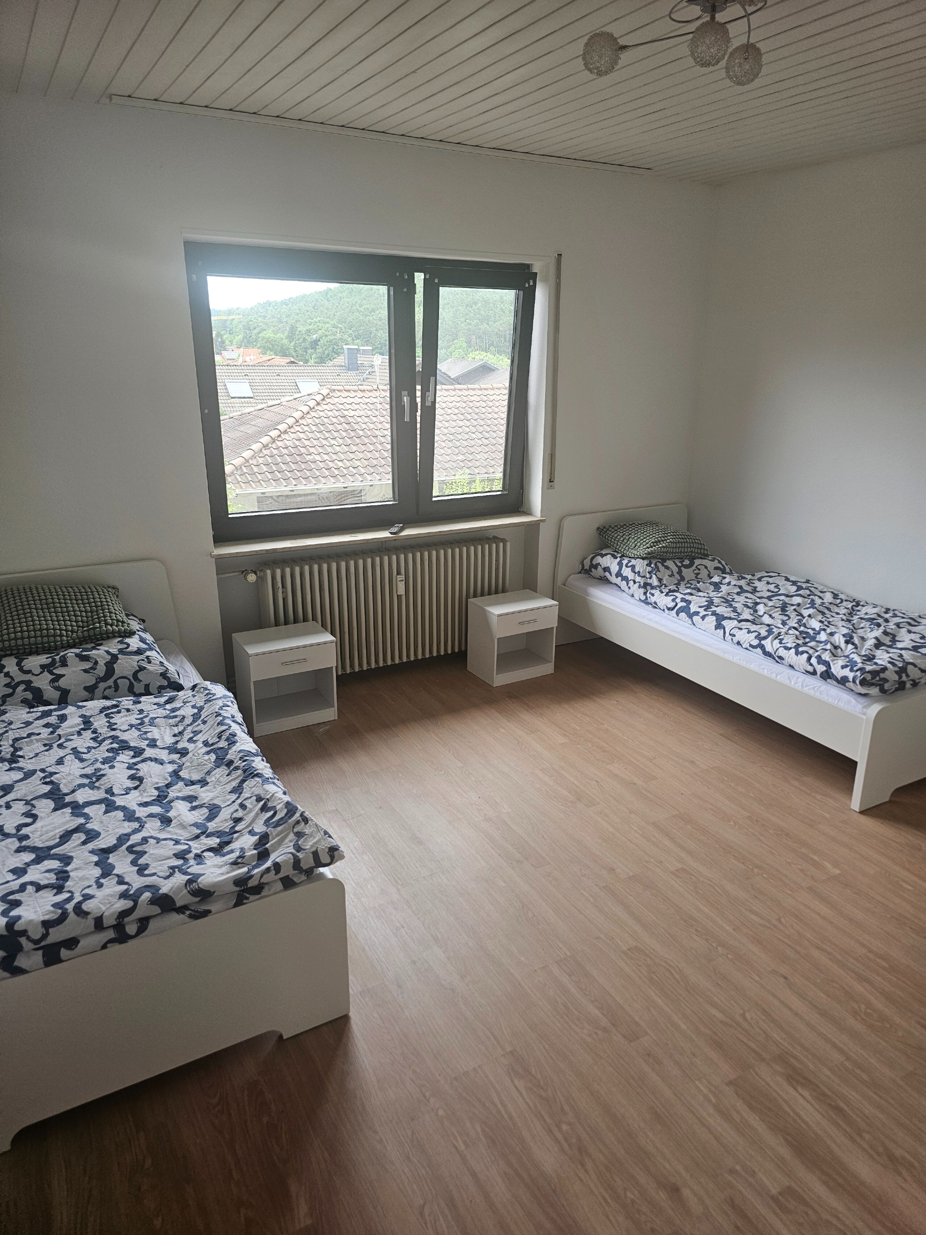 Monteur-Zimmer - Rheinland-Pfalz - Wohnung für bis zu 6 Personen in Queidersbach