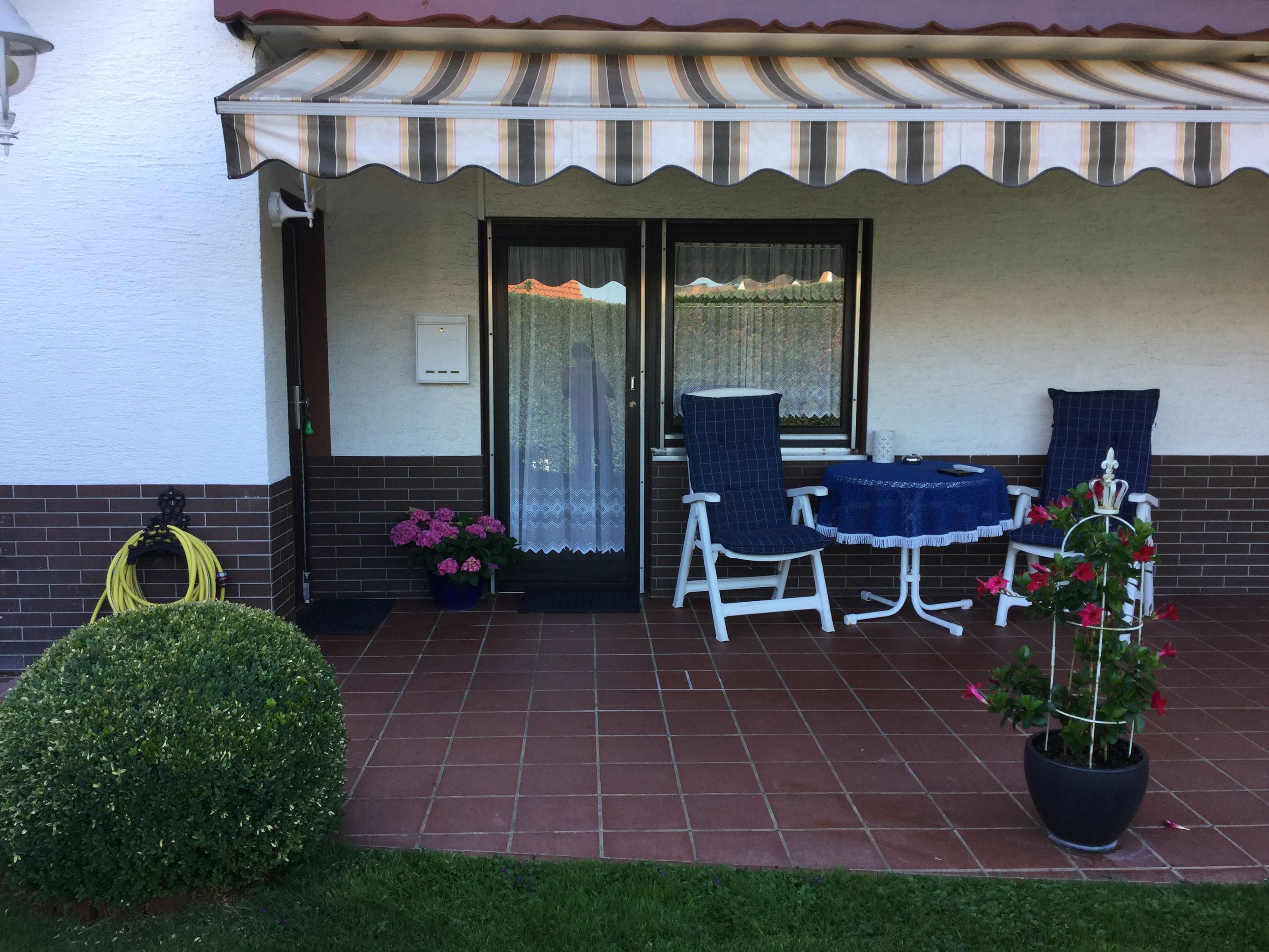 Monteur-Zimmer - Rheinland-Pfalz - Apartment -- ALLES DA - ALLES DRIN !