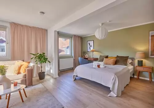 Monteur-Zimmer - Rheinland-Pfalz - Adele, Apartment in zentraler Lage