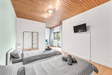 Monteur-Zimmer - Rheinland-Pfalz - Wohnungen 2-6 Betten in Kaiserslautern - eigenes Bad+Küche