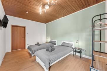 Monteur-Zimmer - Rheinland-Pfalz - Wohnungen 2-6 Betten in Kaiserslautern - eigenes Bad+Küche