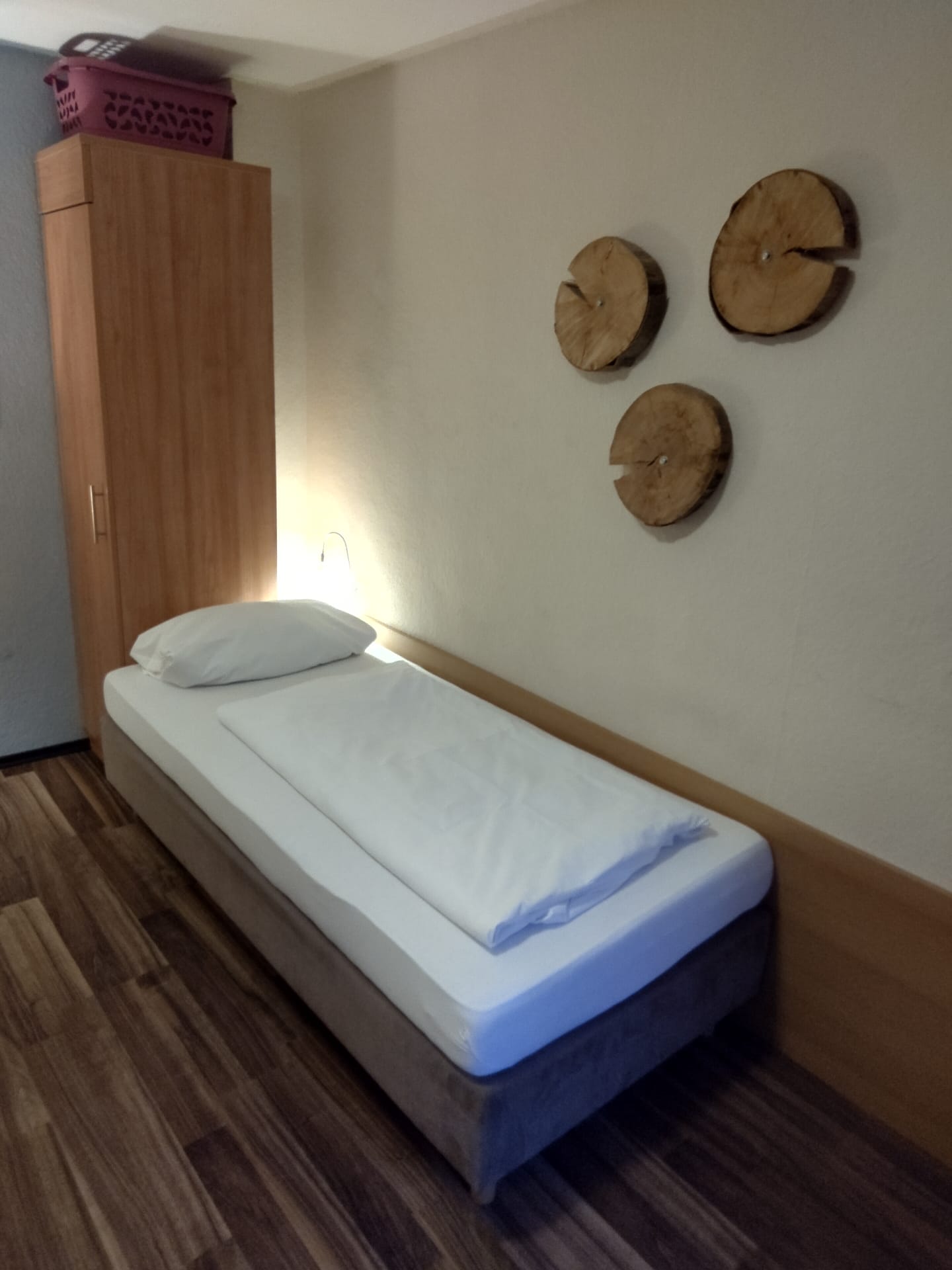 MonteurZimmer: Schlafen - Moderne Unterkünfte für Monteure mit Highspeed Internet