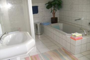 Monteur-Zimmer - Rheinland-Pfalz - Unterkunft Wolfgang + Doris Richter (bis max. 16 Pers.)