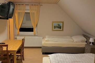 Monteur-Zimmer - Rheinland-Pfalz - Hotel-Restaurant Parthenon - 10 Minuten bis Innenstadt Kaiserslautern