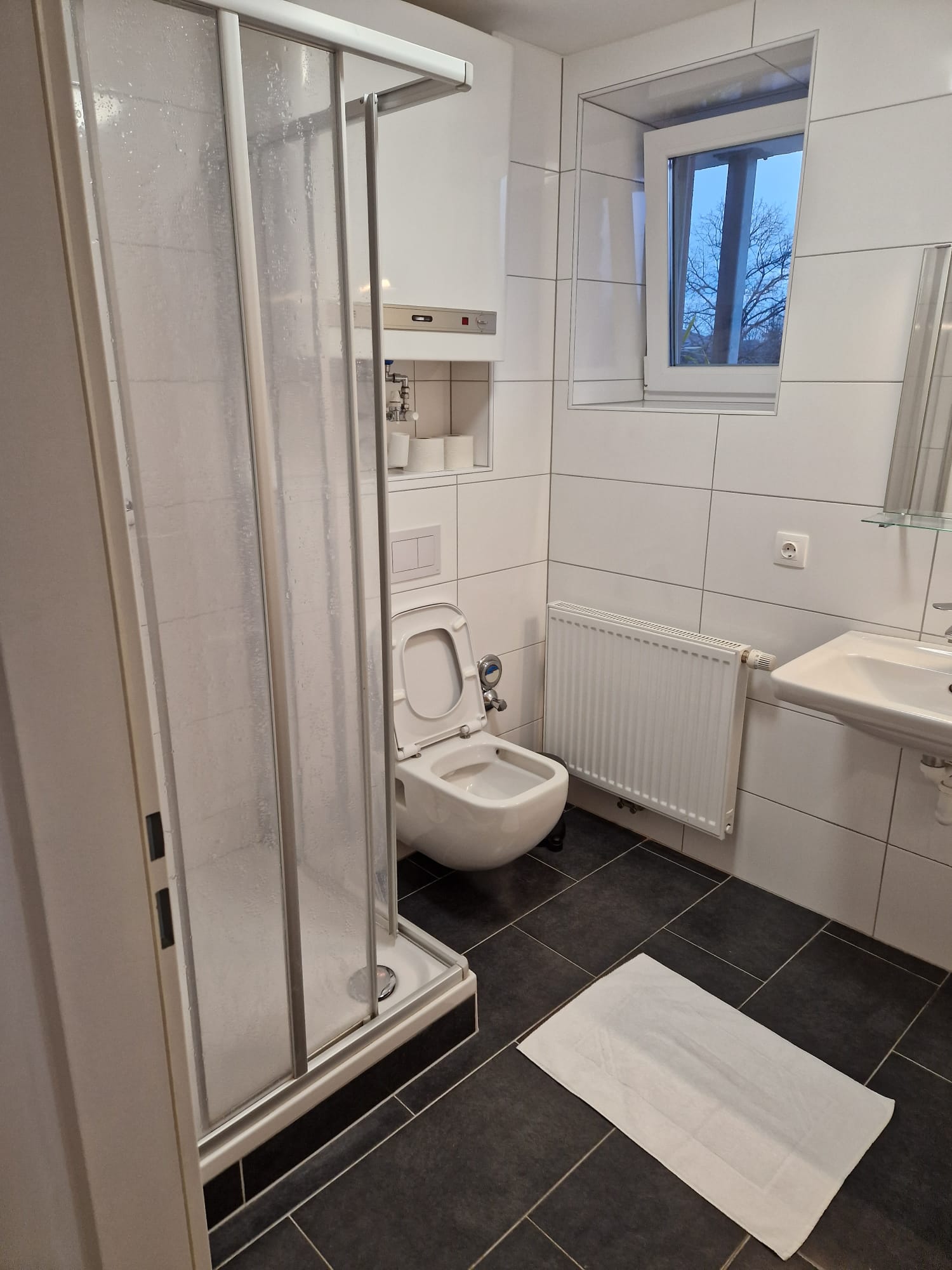 Monteur-Zimmer - Ledenitzen - Monteurzimmer Föhrenweg Villach