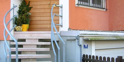 Monteur-Zimmer - Küche - Österreich - Hauseingang  - FERIENHAUS SALZBURG