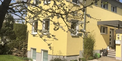 Monteur-Zimmer - Krefeld - Fam. Schuh