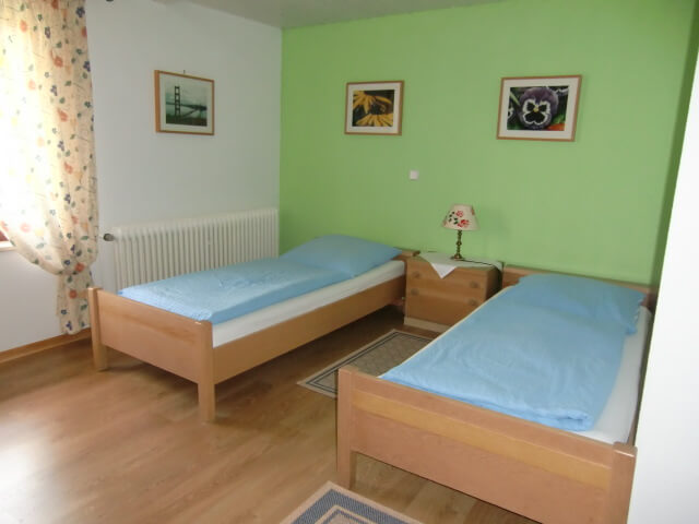 Monteur-Zimmer - Korschenbroich - Privatzimmer/ FeWo Roth in 40882 Ratingen