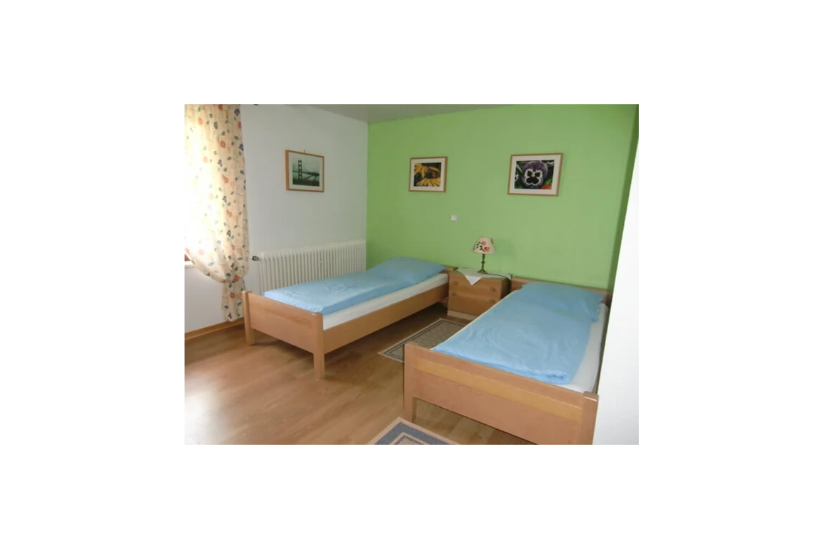 MonteurZimmer: Privatzimmer/ FeWo Roth in 40882 Ratingen