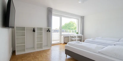 Monteur-Zimmer - Mülheim an der Ruhr - Tolstov Apartments - vollausgestattete Küche, free WLAN Waschmaschine in 40667 Meerbusch