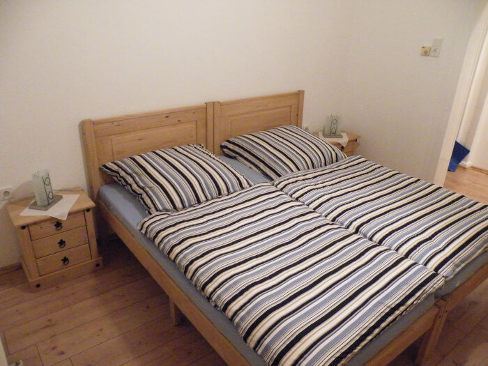 Monteur-Zimmer - Langenfeld (Mettmann) - Ferienwohnung Wieneke in 42549 Velbert