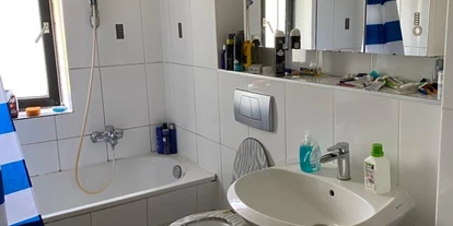Monteur-Zimmer - Krefeld - Monteurzimmer Donarski Neuss Düsseldorf.Mindestaufenthaltsdauer 7Tage in 41462 Neuss