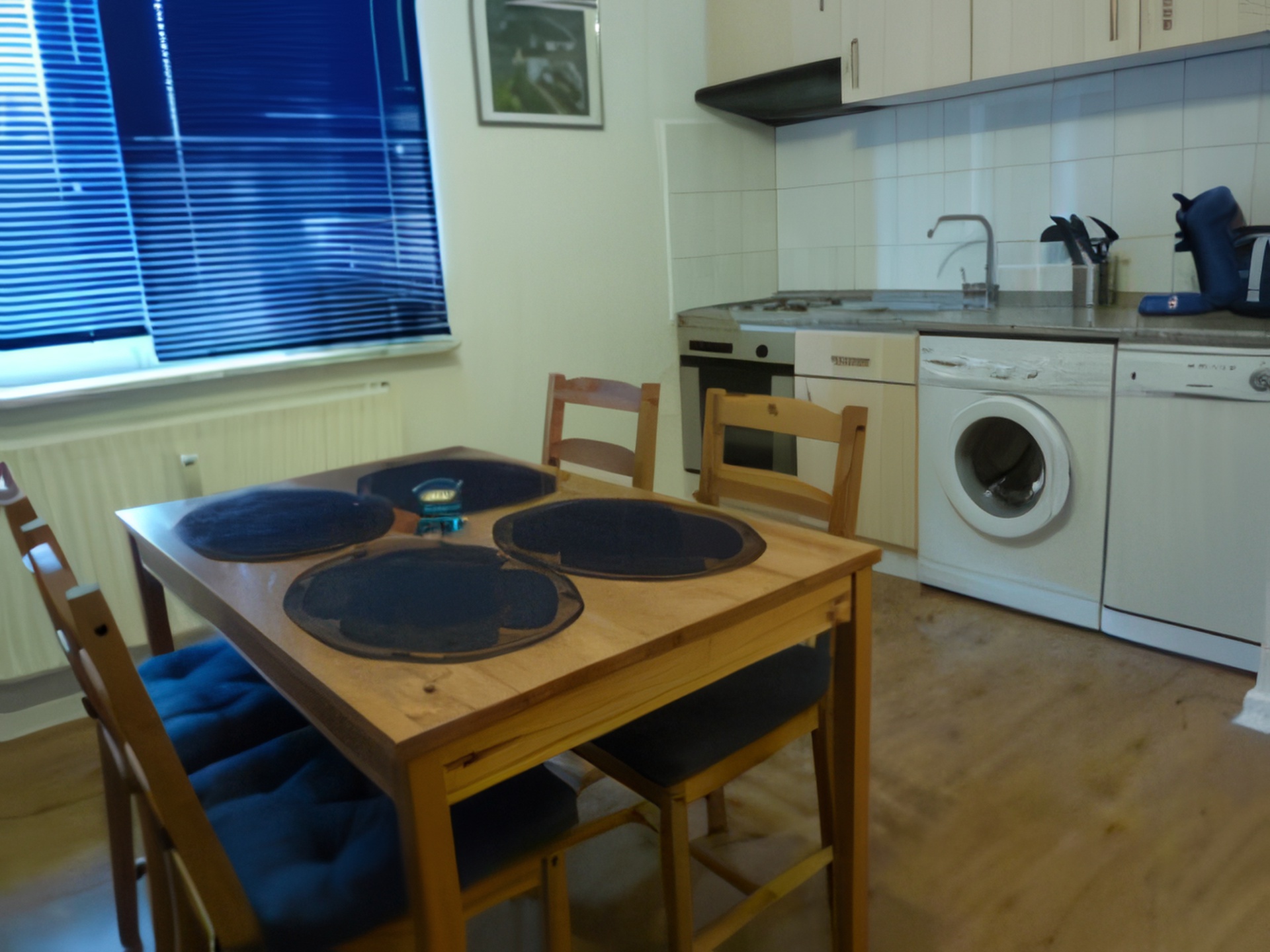 Monteur-Zimmer - Korschenbroich - Schöne Wohnungen in Mülheim, Duisburg, Oberhausen, in 45478 Mülheim