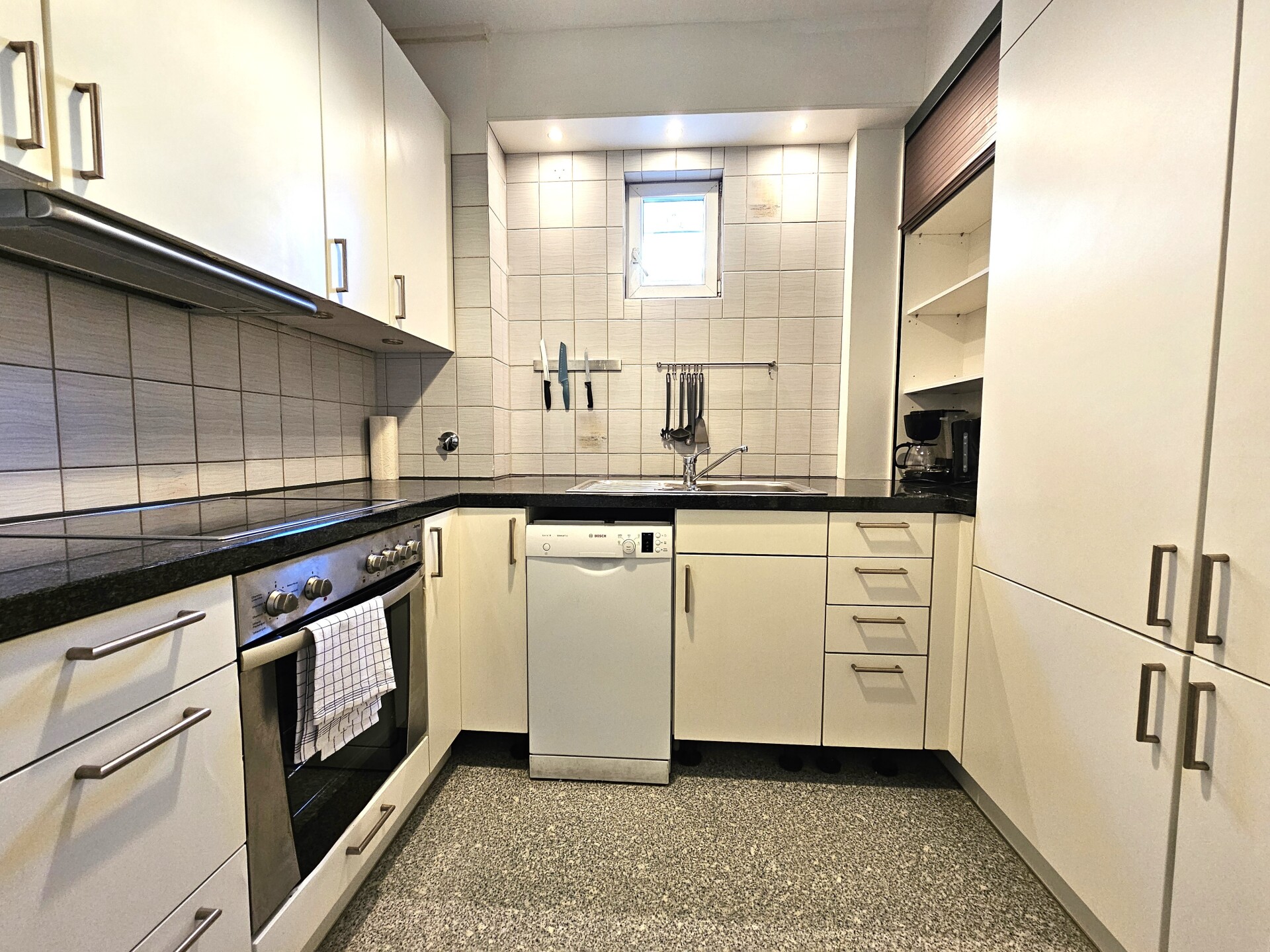 Monteur-Zimmer - Korschenbroich - Apartments in Neuss, Düsseldorf und Meerbusch in 41460 Neuss