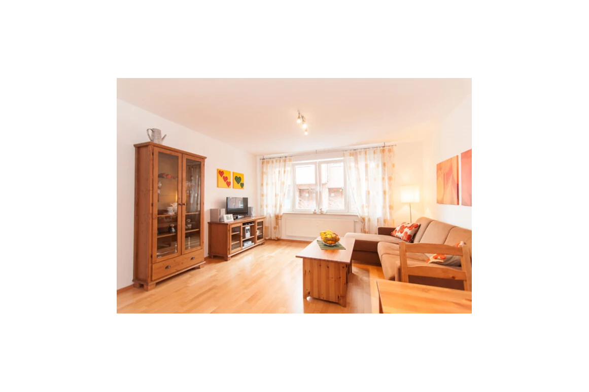 MonteurZimmer: Ferienwohnung Neuss in 41462 Neuss