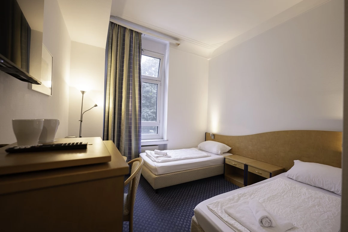 MonteurZimmer: Viktoria Rooms - Monteurzimmer und Langzeitmiete in 41460 Neuss