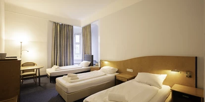Monteur-Zimmer - Krefeld - Viktoria Rooms - Monteurzimmer und Langzeitmiete in 41460 Neuss